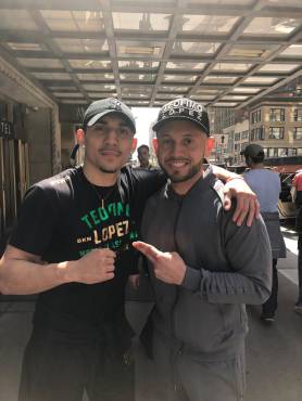 El boricua Gustavo Triminio es amigo y cercano de Teófimo López. Confía en que el pugilista saque todo su repertorio en los primeros asaltos frente a Kambosos.