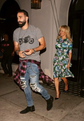 Ruptura Pamela Anderson-Adil Rami; la actriz revela las duras razones
