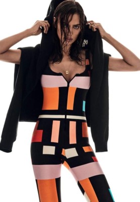 Irina Shayk ya muestra su embarazo, pero sigue siendo sexy