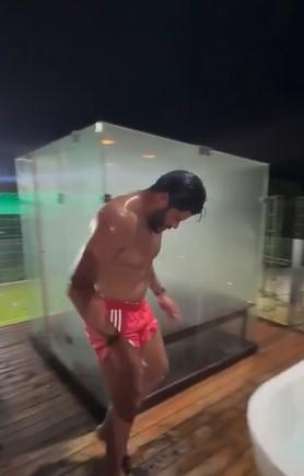 El entrenamiento extremo de Hulk en Brasil para mantener su espectacular físico a sus 38 años ¿De qué se trata?