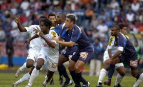 Este clásico se disputó hace 10 años, cuando Luciano Emilio era figura de los merengues.