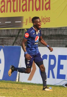 MERCADO: Olimpia y Marathón se disputan un delantero, Wilmer Cruz y Amado son noticia