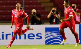 Saprissa busca llegar a un acuerdo lo más pronto posible con el panameño para que se integre a los trabajos de pretemporada del equipo.