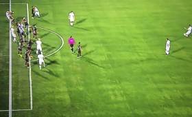 La anotación del empate del Saprissa no fue anulada y David Guzmán se encontraba en fuera de juego. (Foto: Repretel)