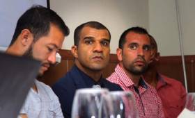 El ex jugador costarricense es parte de la asociación de futbolistas del país centroamericano y además estudia derecho.