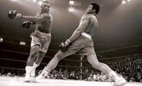 Muhammad Ali y Joe Frazier protagonizaron una de las mejores peleas en la historia.
