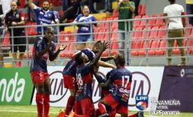 Plaza Amador consiguió su tercera victoria del certamen.