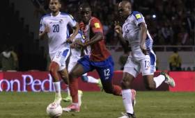Panamá realizó un gran juego en Costa Rica y logró llevarse un punto de San José. (Foto: EFE).