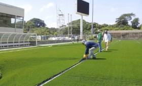 El estadio Nacional de Managua tendrá una gramilla espectacular que será inaugurada el próximo 4 de setiembre. (Foto: La Prensa de Nicaragua).