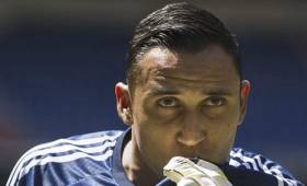El guardameta Keylor Navas sigue siendo el titular del Real Madrid y ya ha jugado 50 partidos en la Liga Española.