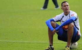 El atacante panameño será compañero de su compatriota Felipe Baloy que también fue presentado.
