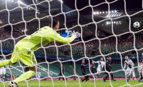 Keylor Navas sigue siendo figura con el Real Madrid. El tico detuvo un penal en el primer juego de la Liga.