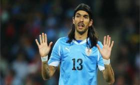 A sus 39 años Sebastián 'El Loco' Abreu busca un equipo donde continuar su carrera como futbolista.