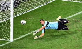 Keylor Navas: El arquero del Real Madrid es la máxima estrella que estará presente en las eliminatorias de Concacaf, sus achiques rápidos y concentración serán claves para Costa Rica.