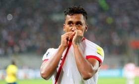 Perú mostró su mejor faceta ante Ecuador y consiguió mantenerse con vida en la eliminatoria de Conmebol. (EFE)