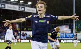 Liverpool se le ha adelantado al Real Madrid y a Manchester United y ya tuvo al juvenil Martín Ødegaard entrenando en su casa. Foto AFP