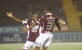 Saprissa se acerca al título del fútbol de Costa Rica, los morados lideran la cuadrangular final del balompié tico. (Foto: La Nación).