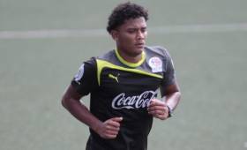 El hondureño Ever Alvarado ha realizado su primera práctica con el Sporting Kansas City de la MLS de Estados Unidos. Foto DIEZ