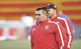 Será la primera vez que José Giacone diriga un equipo en estas instancias del torneo en Costa Rica. (Foto: Diario Extra)