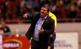 Oscar Ramírez analiza todas las posibilidades que puede tener para los juegos ante Jamaica y la Copa América.