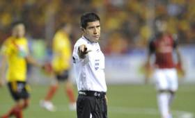 Walter Quesada fue el elegido de dirigir el primer juego de la final del fútbol de Costa Rica.