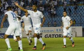 Comunicaciones venció 2-0 al Xelajú en el fútbol de Guatemala. (Foto: Guatefutbol)