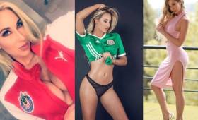 Jeni ha posado con la camiseta de la selección azteca.