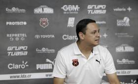 El presidente de Alajuelense confirmó la llegada de los tres refuerzos para el próximo torneo.