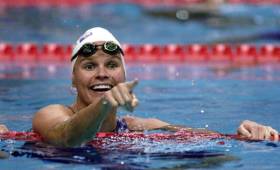 En 1996 la costarricense Claudia Poll logró una medalla de oro para la región en los 200 metros estilo libre.