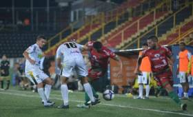 El intenso duelo terminó con victoria para Carmelita sobre Uruguay.