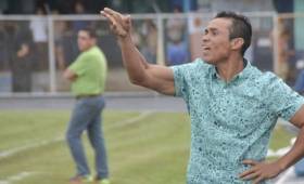Walter Centeno actualmente es técnico del Municipal Grecia que acaba de ascender a la primera división de Costa Rica.