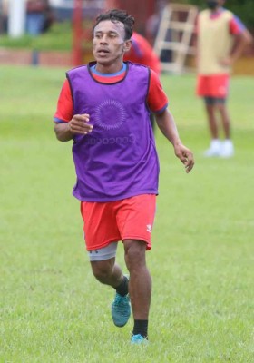 ¡No quiere sorpresas! El 11 que presentaría Pedro Troglio para el Olimpia-Motagua en Liga Concacaf