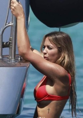 James Rodríguez se olvida del Real Madrid en unas picantes vacaciones con Shannon de Lima