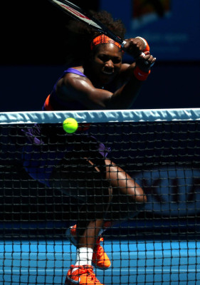 Stephens tumba a Serena.