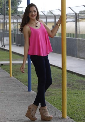 FOTOS: Alexa Avelar, la miss que es fanática del Honduras Progreso