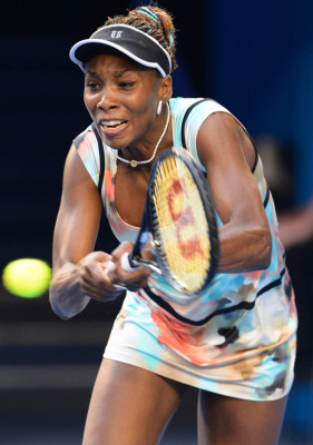 María Sharapova aplastó a Venus Williams en el Abierto de Australia