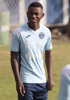 MERCADO: Nuevos legionarios; Marathón y Motagua suman refuerzos para el Clausura