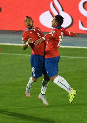 Imágenes del partidazo entre Chile-México