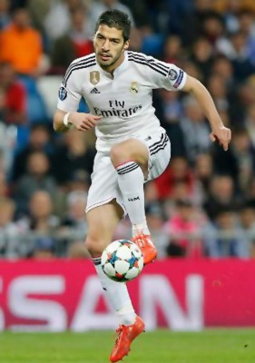 Así se verían los cracks del Clásico con colores cambiados