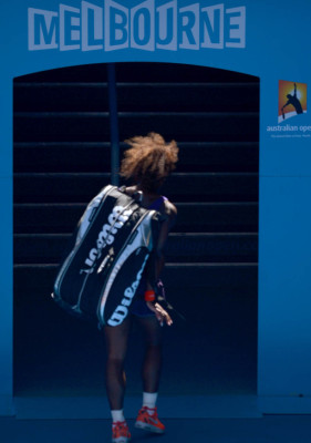 Stephens tumba a Serena.