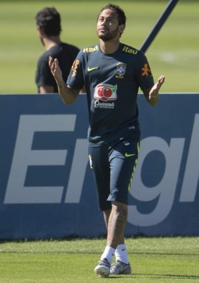 Mercado: Vuelta de Neymar al Barça, Hazard se confiesa y el Milan anuncia dos salidas