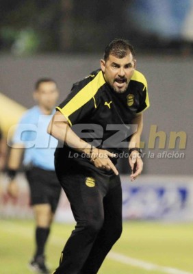 NO SE VIO EN TV: El perro, el colado y el berrinche de Vargas en el Morazán