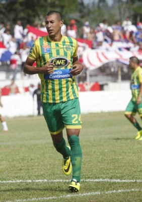 Conocé los jugadores más veteranos en debutar en la Liga Nacional de Honduras