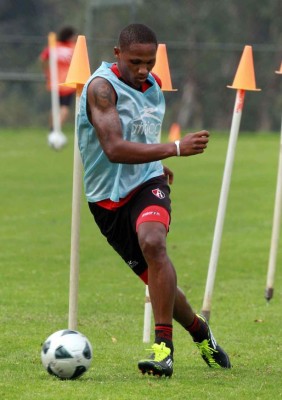 La evolución de Georgie Welcome en el fútbol