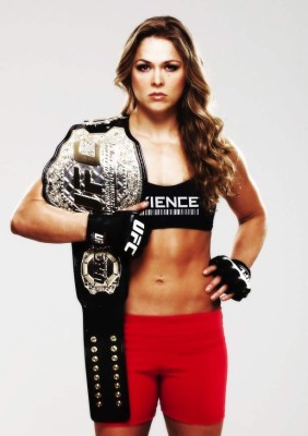 Ronda Rousey, la bella luchadora que humilló a Mayweather