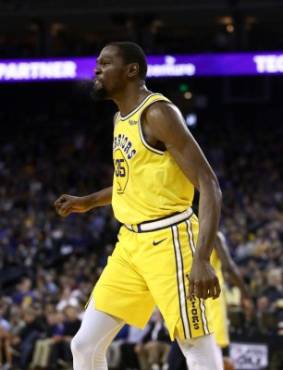 OAKLAND, CALIFORNIA - APRIL 02: Kevin Durant #35 of the Golden State Warriors complains about a call during their game against the Denver Nuggets at ORACLE Arena on April 02, 2019 in Oakland, California. Durant got ejected for his reaction of the play. NOTE TO USER: User expressly acknowledges and agrees that, by downloading and or using this photograph, User is consenting to the terms and conditions of the Getty Images License Agreement. Ezra Shaw/Getty Images/AFP