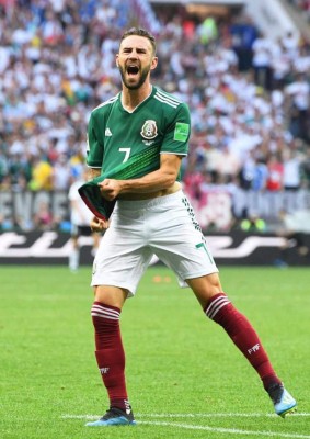 BOMBAS: El próximo fichaje que cerraría el Real Madrid, mexicano apunta al Barça y Cristiano es noticia