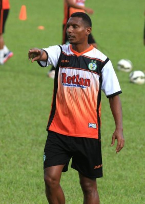 ¡Nuevos brillos! La nueva generación de entrenadores del fútbol hondureño