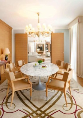 Así es el lujoso hotel donde vivirá Messi y Antonela Rocuzzo sus primeros días en París