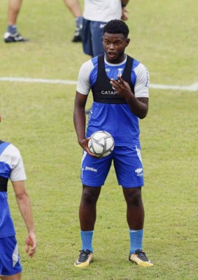 Mercado: Olimpia define nuevas altas y dos préstamos; Motagua apura un fichaje